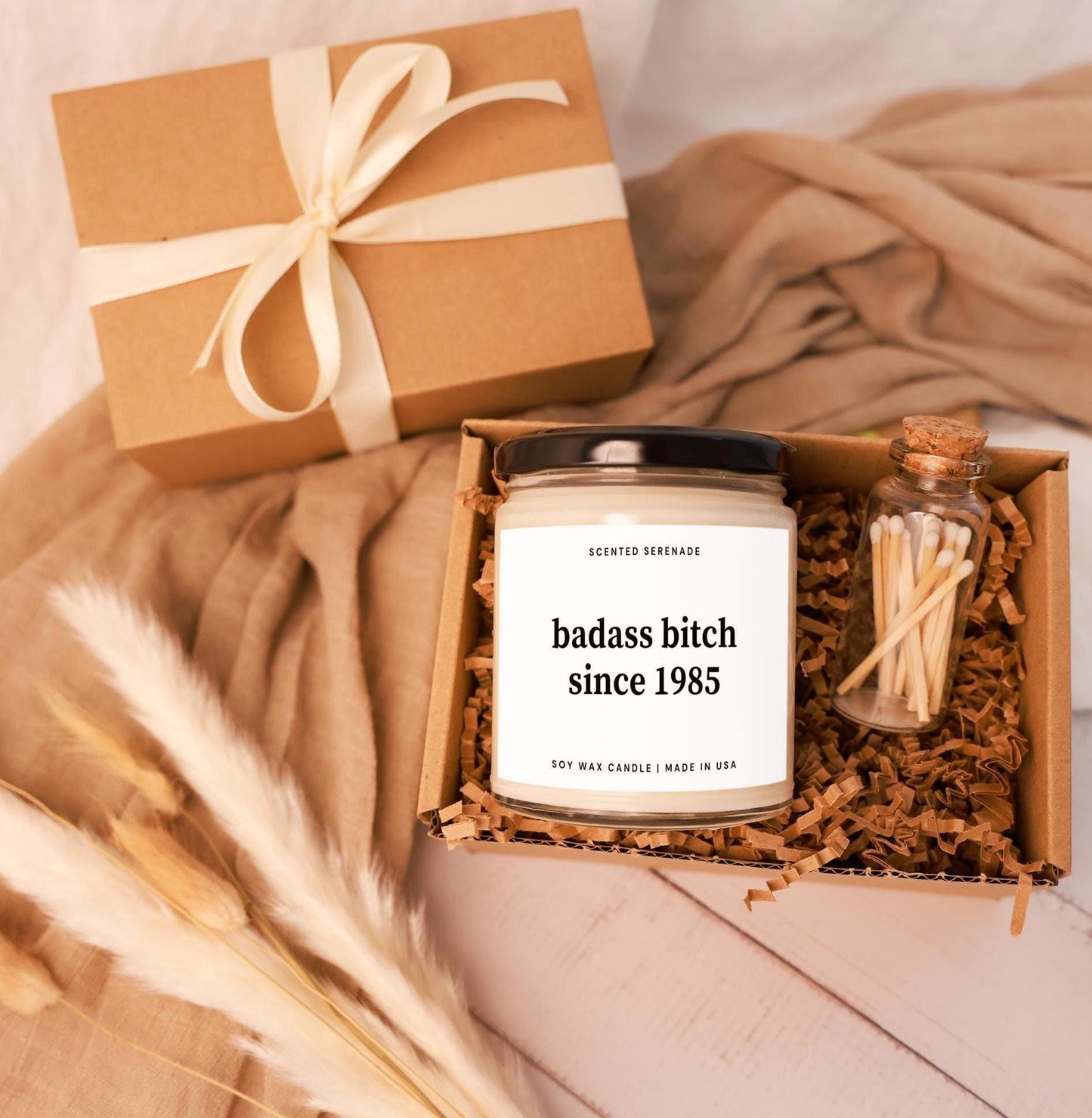 Badass Bitch Since 1985 Candle, Funny 40th Birthday Present, 40th Birthday Gift for Her, Woman Birthday Party Gift, Gift for 40th