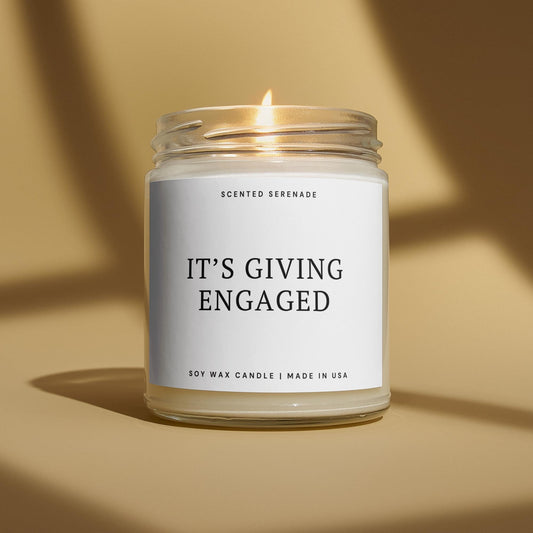 It's Giving Engaged Candle, Engagement Candle Gift for Engagement Proposal Gift Friend Engaged Happy Engagement Bridal Shower Gift